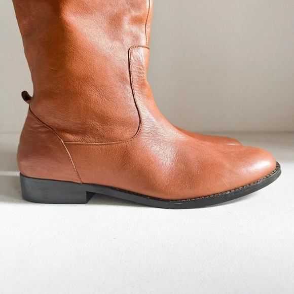 Lauren Ralph Lauren Caramel Brown  Leather Riding style Boots Jenny 9.5 - Picture 2 of 14